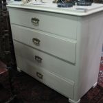 442 4547 CHEST OF DRAWERS